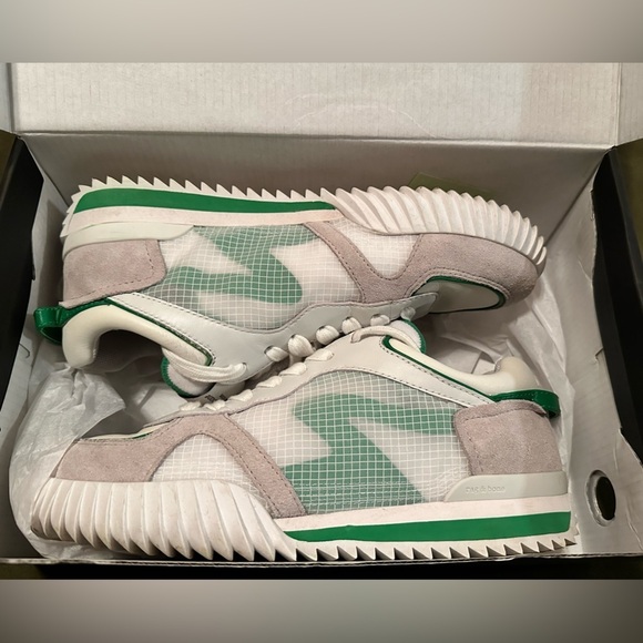 Rag & Bone Green and White Retro Runner 2.0 Low Top Sneakers Size 7 - Picture 1 of 11